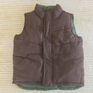 Take 50% Off Old Navy Reversible Puffer Vest 3T